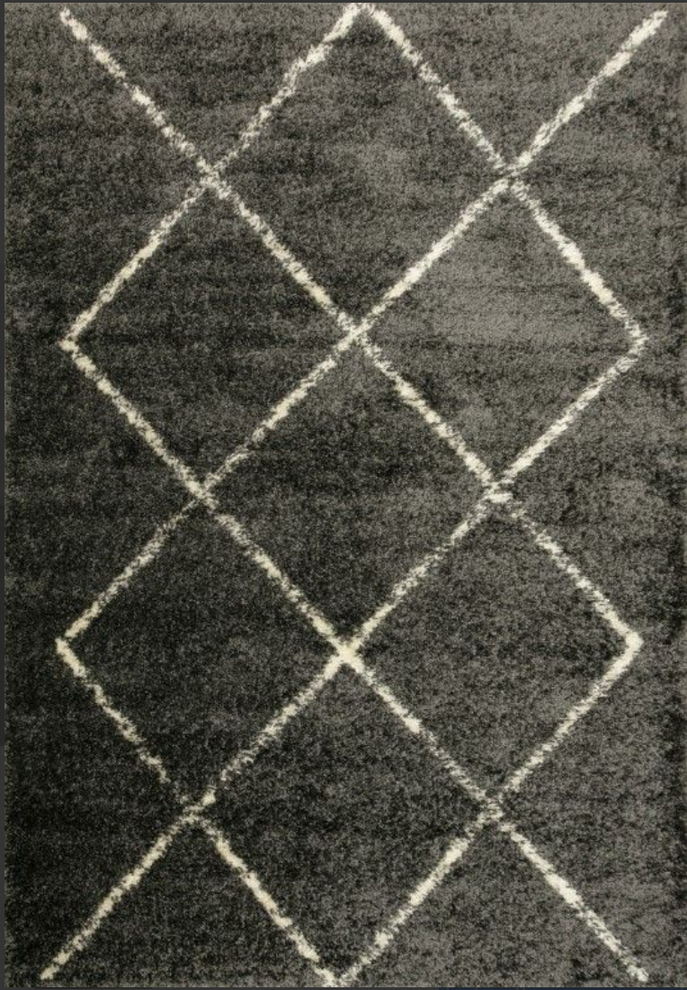 Dark gray rug with a diamond pattern