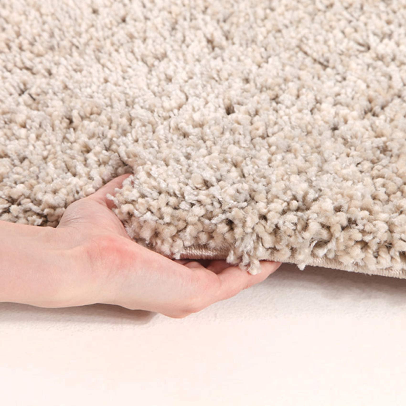 Plush and Shaggy Rugs