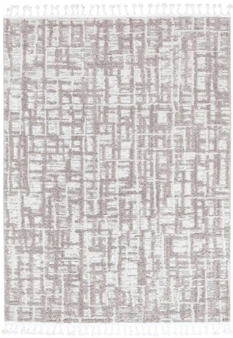 Complete image of the Bilbao rug, showcasing its entire design and modern tribal-inspired pattern.