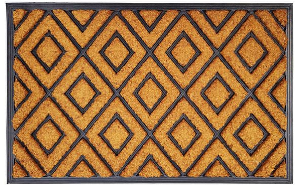 Doormat with geometric diamond pattern