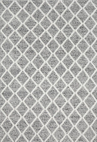 Complete image of the Huxley Rug in Grey, showcasing its striking diamond pattern and modern design, perfect for contemporary and Scandinavian interiors.