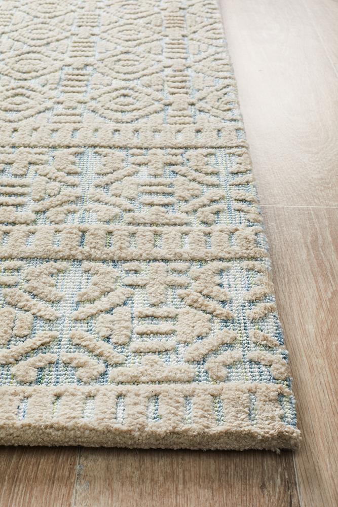 Image focusing on the precise edging and corner detailing of the Levi High Pile Rug, demonstrating its meticulous construction.