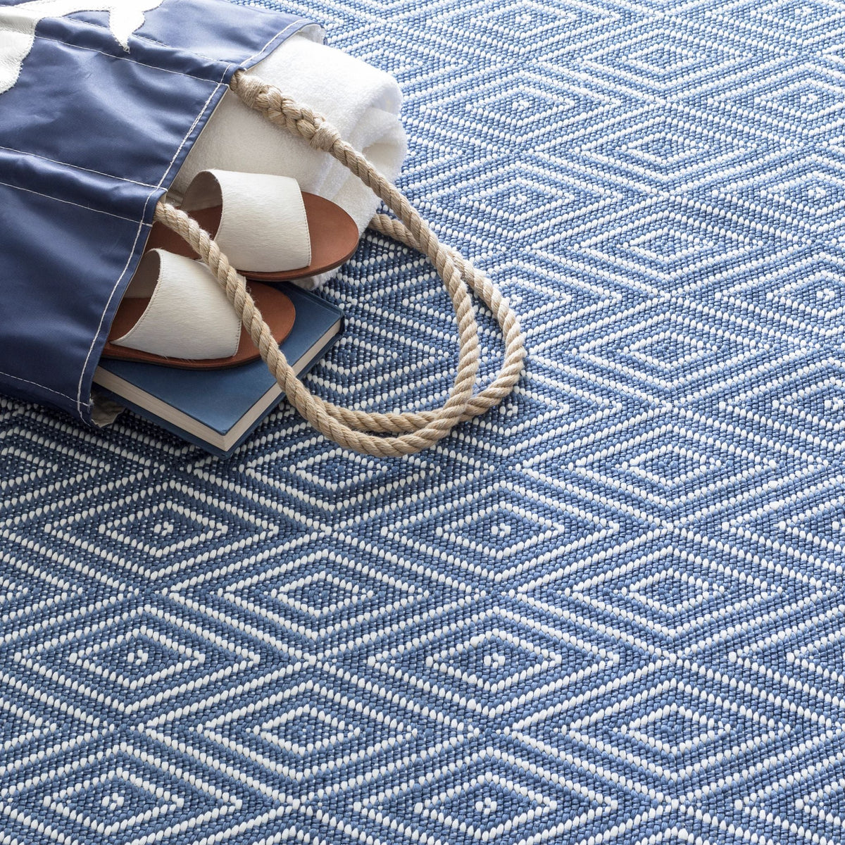 Diamond Denim/ White - Indoor/Outdoor Rug – Noosa Mats & Rugs