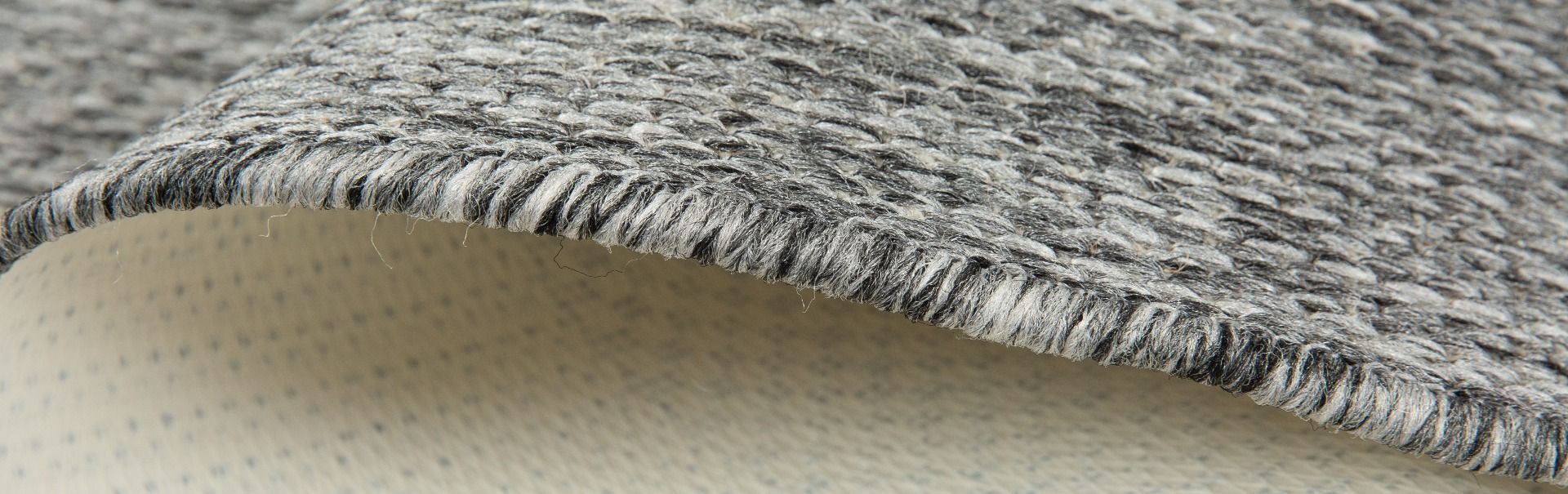 Close up of Chino Silver White Rug
