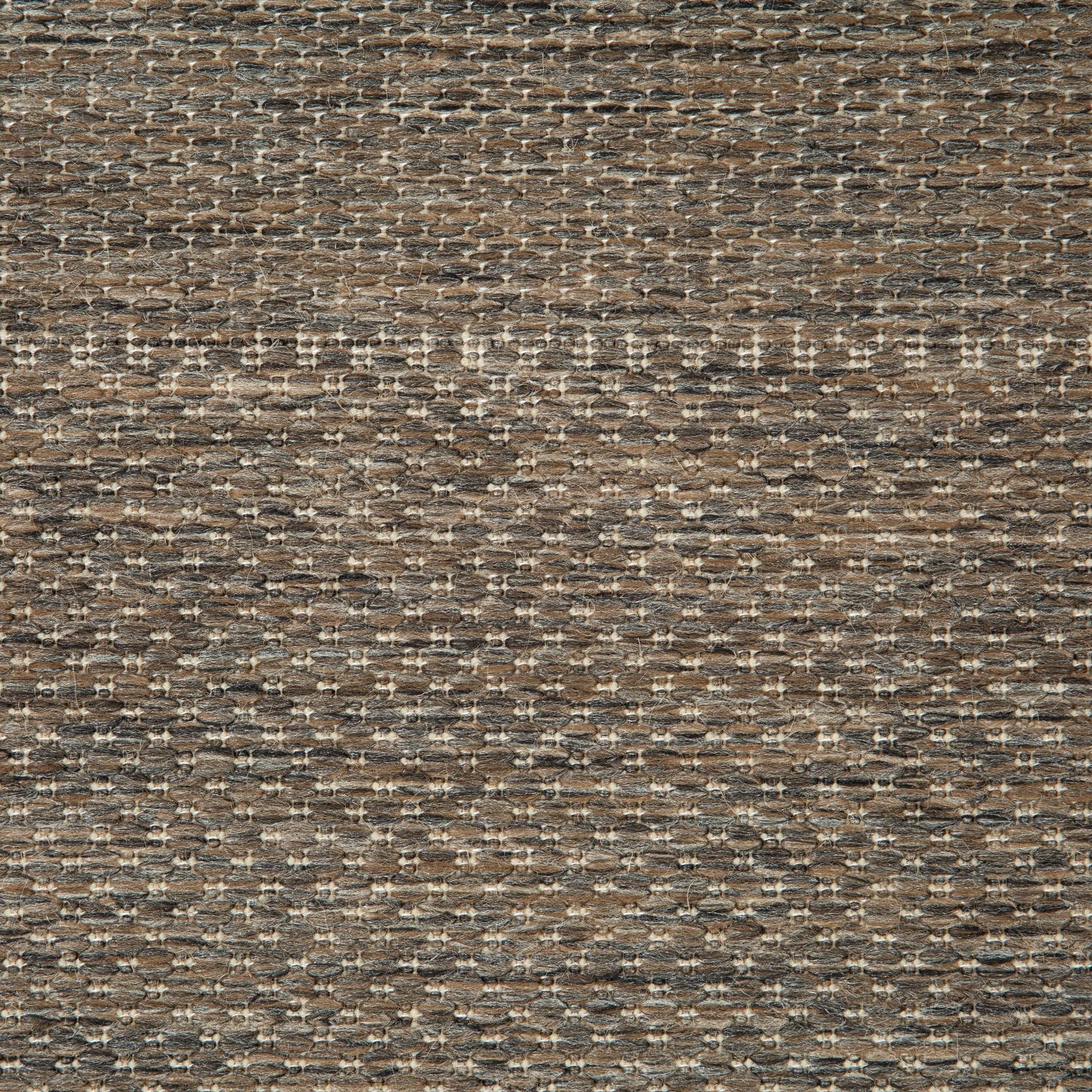 Close up of chino in taupe linen