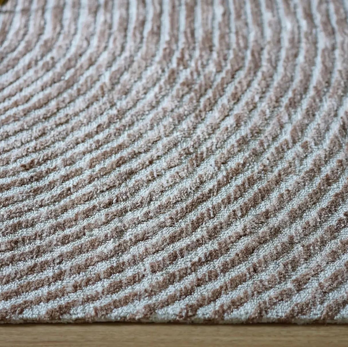close up of vista rug on timber flooring